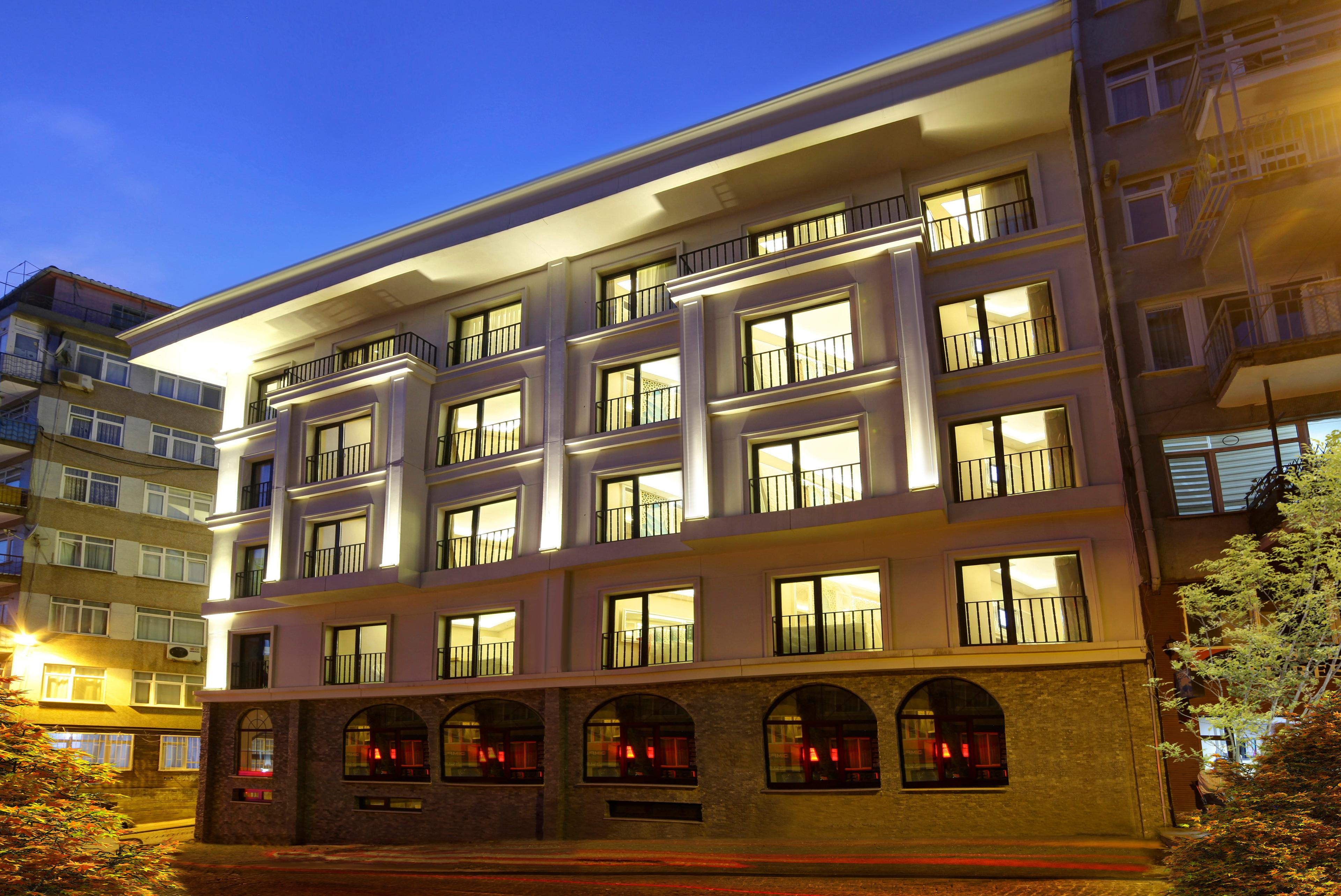 Great Fortune Design Hotel & SPA exterior