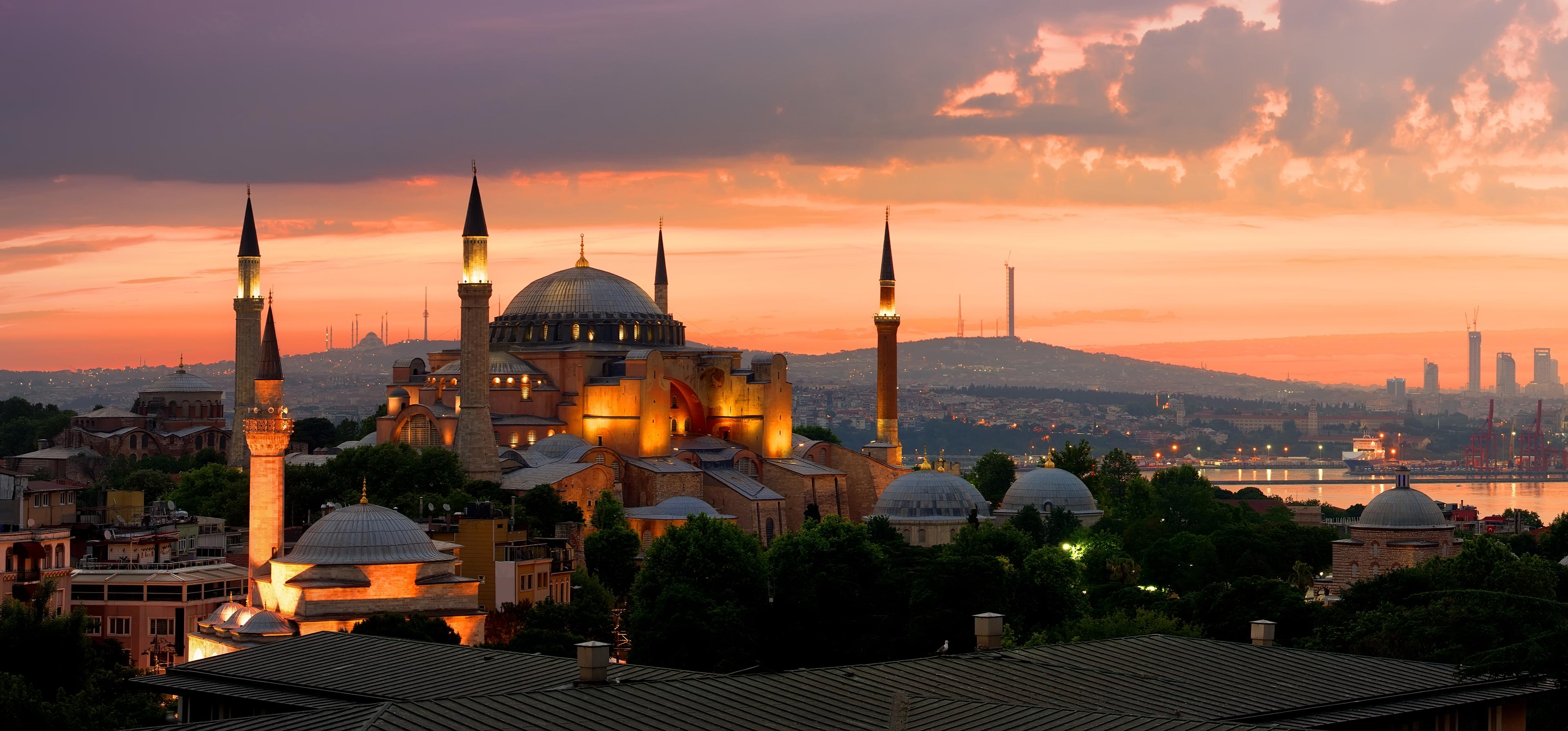 Seyahatlerinizi Daha İyi Hale Getirmek İçin 5 Öneri